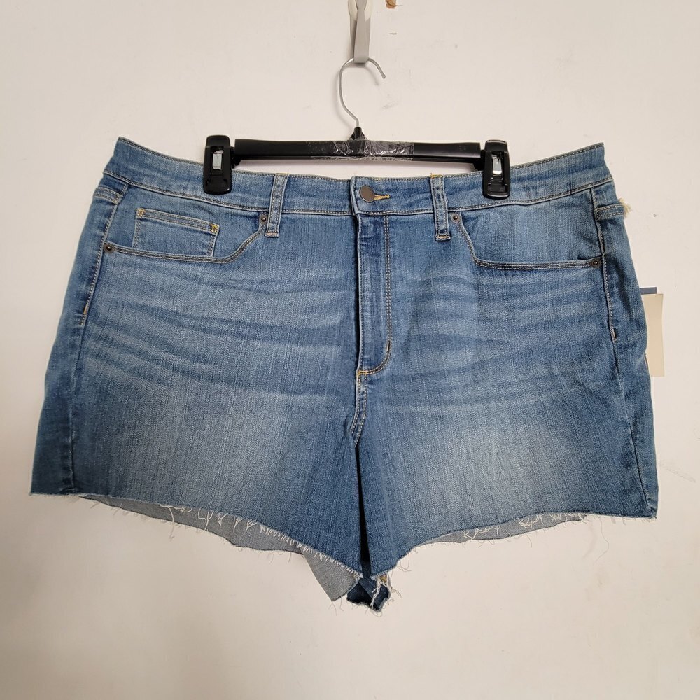 NEW Universal Thread Power Stretch High Rise Midi… - image 3